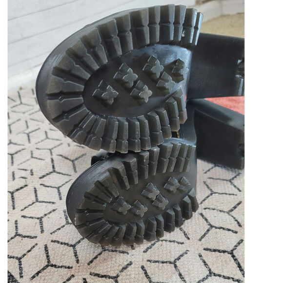 DR. MARTEN'S MEDEA PLATFORM SANDAL IN BLACK, SZ 9 - Picture 12 of 15